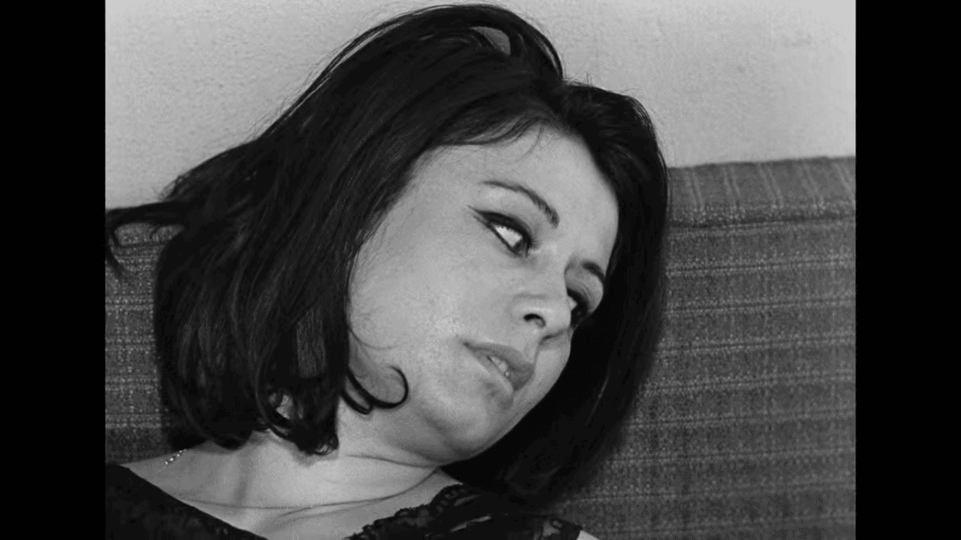Fotograma do filme time-to-love.png