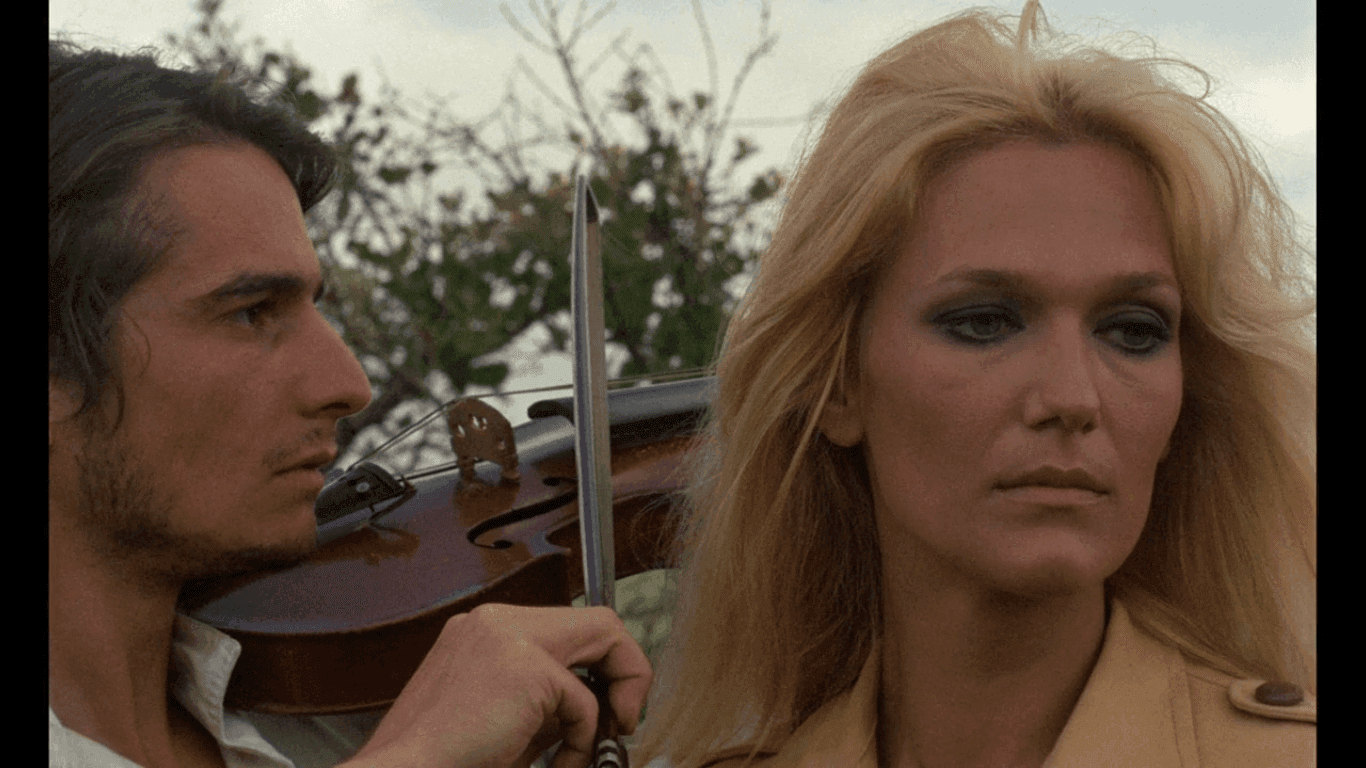 Fotograma do filme o-leao-de-sete-cabecas.png